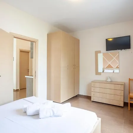 דירה Nikiforos Family Apartment *