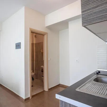דירה Nikiforos Family Apartment חניוטי