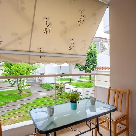 Nikiforos Family Apartment * חניוטי